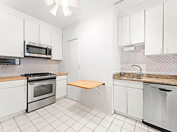 2nd image of 245 W 74th St APT 4C