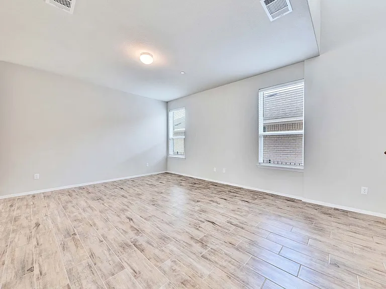 2800 Joe Dimaggio Blvd #98 — Photo 10