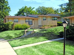Randolph Court, Ann Arbor, MI 48108