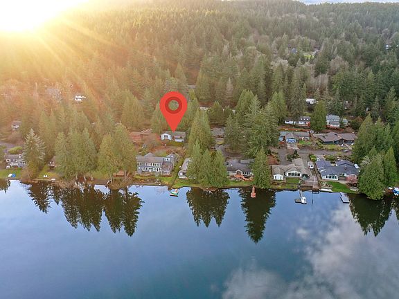 2nd image of 1803 Camelot Park SW