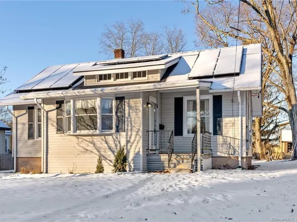 38 Kensington Street, Manchester, CT 06040