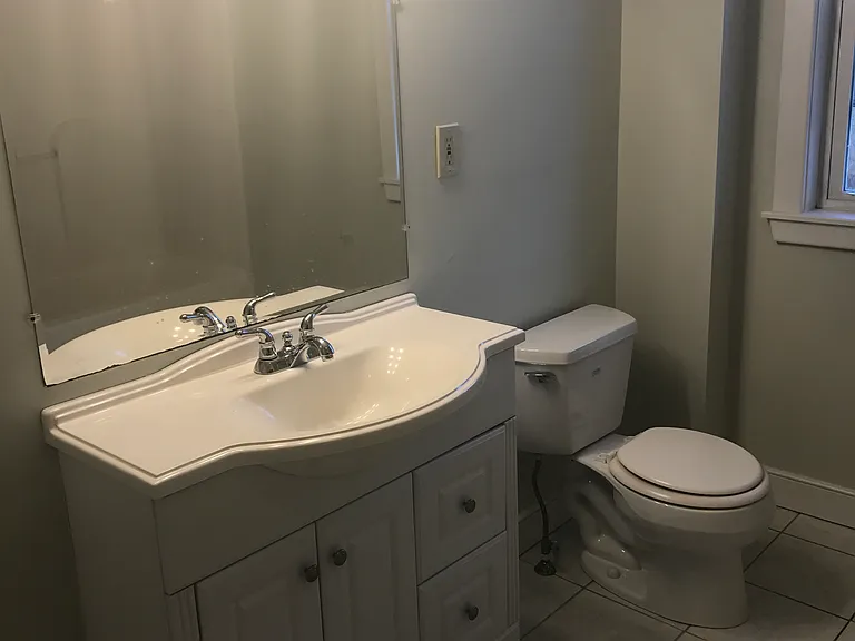 21 Addison St #2 — Photo 4