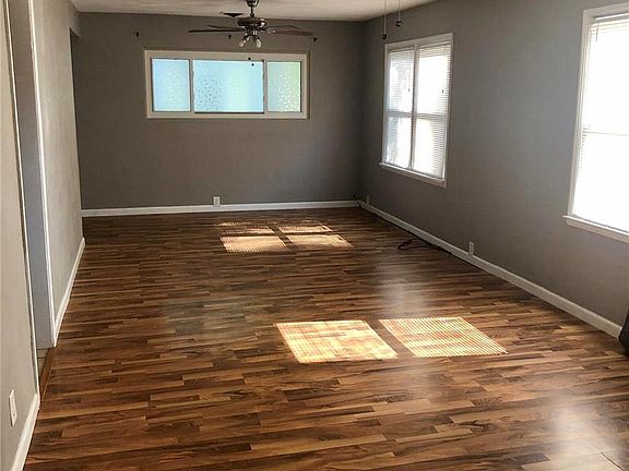 2nd image of 408 Joy Dr
