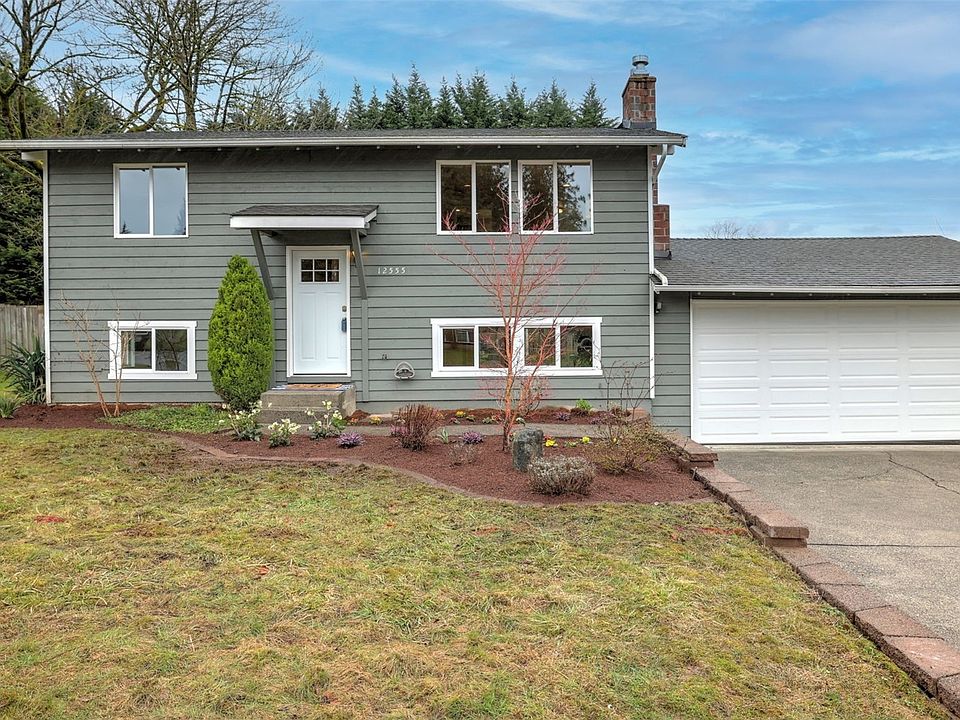1st image of 12555 NE 156th Street