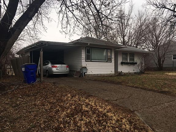 2nd image of 913 S Garfield St