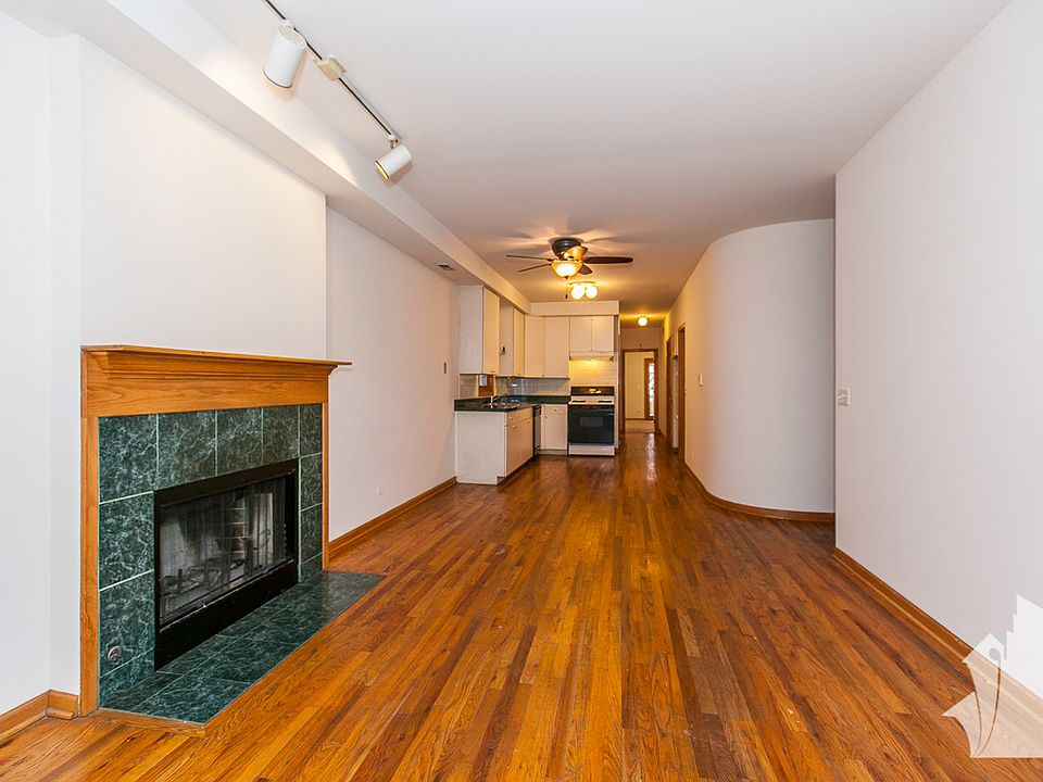 1st image of 1534 N Claremont Ave APT 2