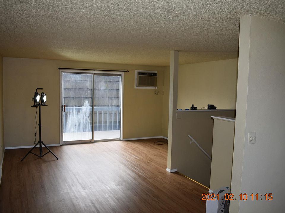 1st image of 1122 Francis Ave #6A