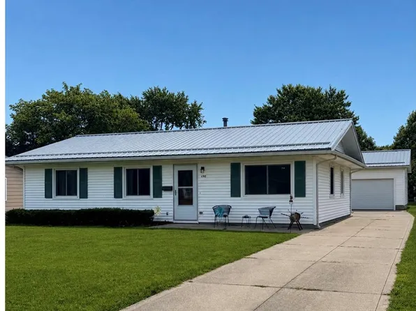 490 Myra Dr, Chardon, OH 44024