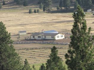 29 Duck Flats Rd, Tonasket, WA 98855