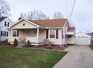 128 East St, Wellington, OH