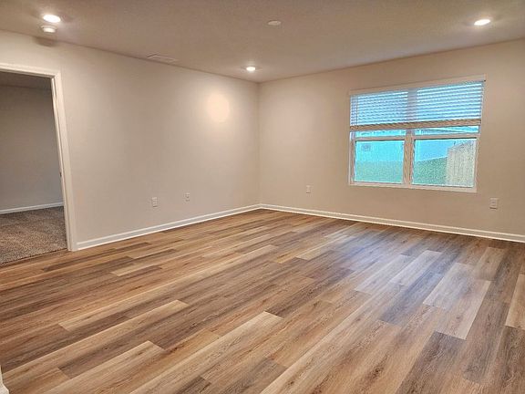 5th image of 3861 James Stovall Dr