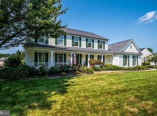 5 Grosbeak Ln, Newark, DE 19711