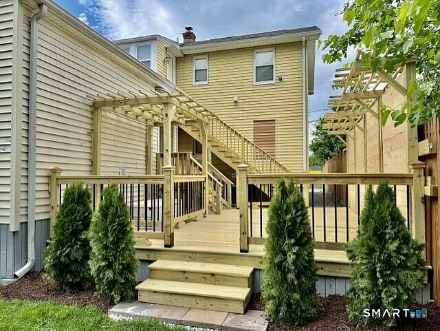 10 Wells Ave #A — Photo 21