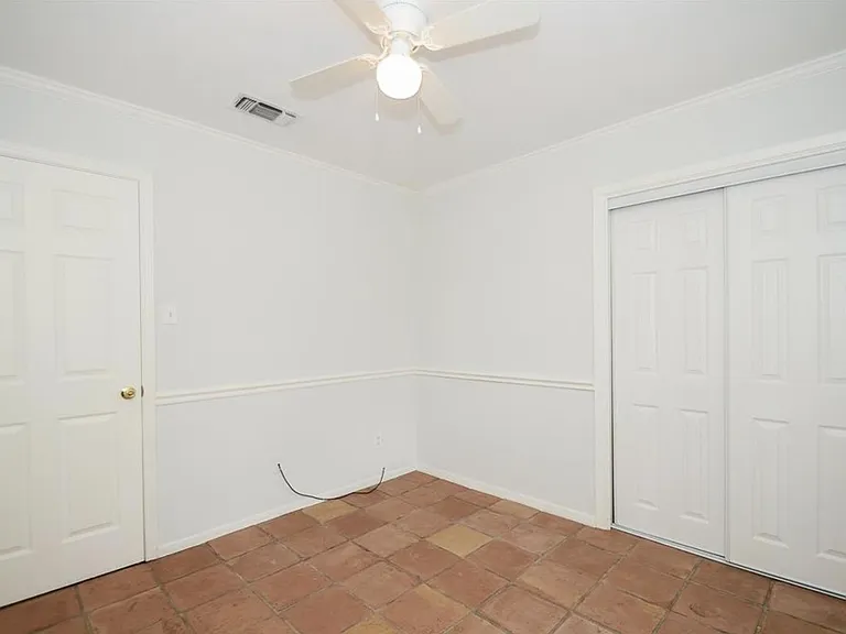 13814 Lynnwood Ln — Photo 13