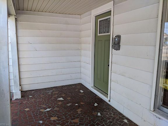 4th image of 3609 King St