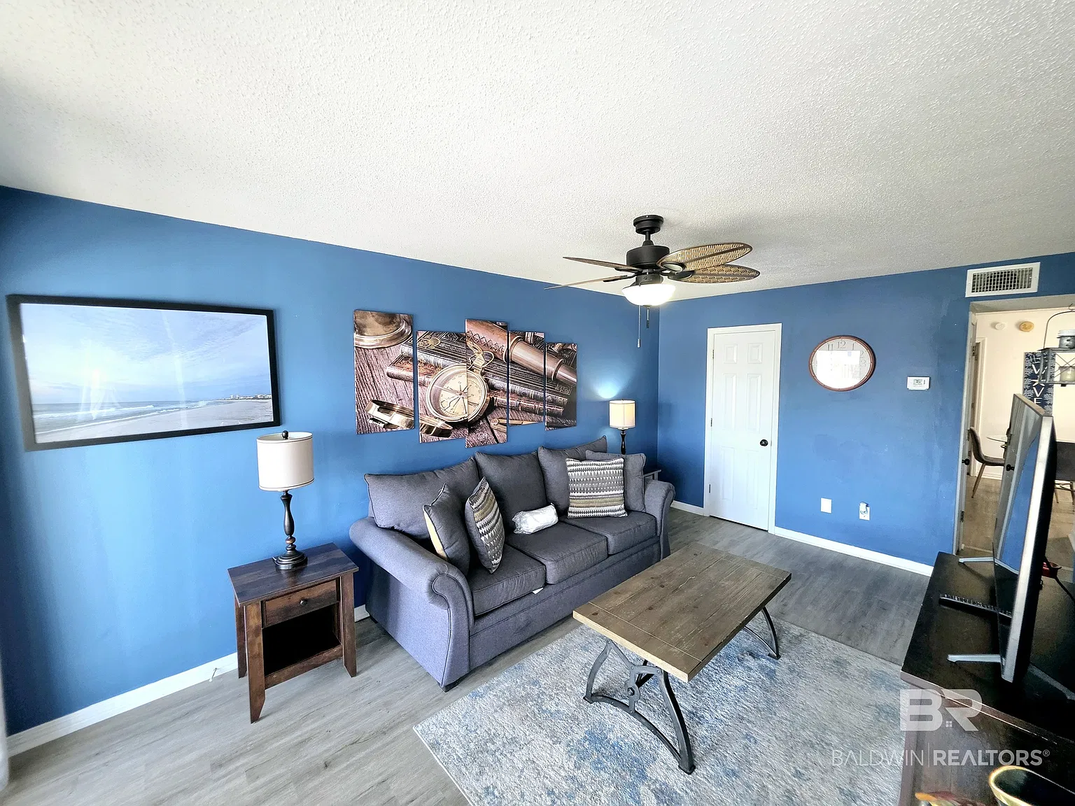 3 bed, 2.5 bath, 1560 sqft, $2,750 — Photo 4