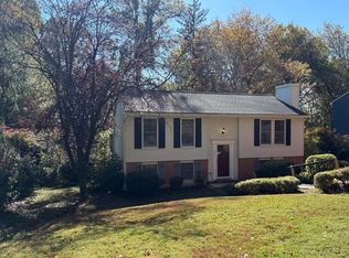 623 Morgan Dr E, Coatesville, PA 19320