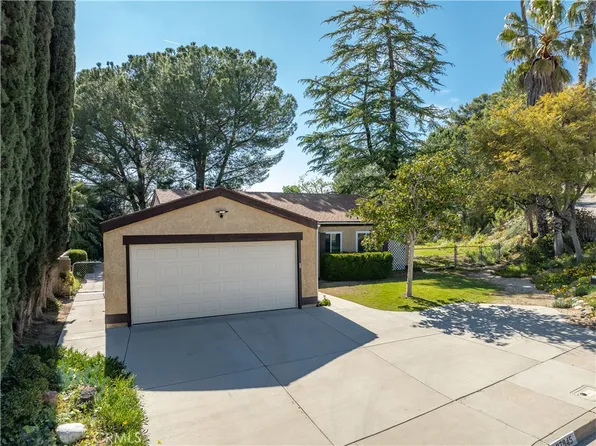 27945 Oakgale Ave, Santa Clarita, CA 91351