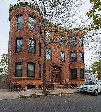Historic bow front brick