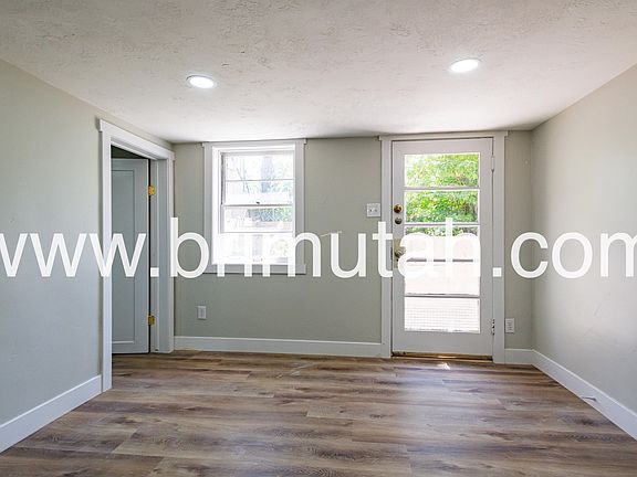 2nd image of 753 E Princeton Ave