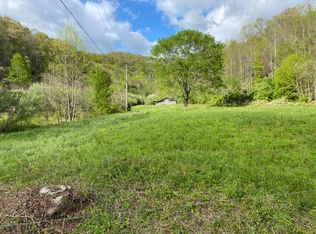 1 Powell Branch Rd, Bimble, KY 40915