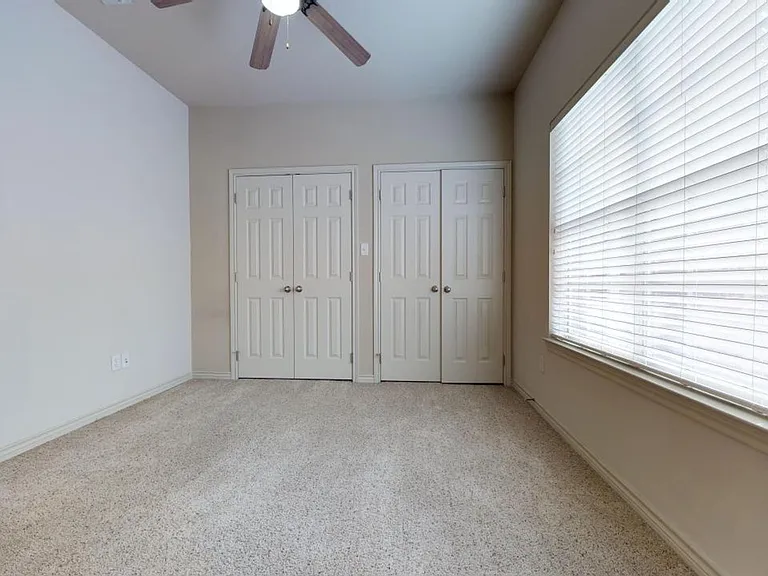 146 Forest Dr — Photo 24
