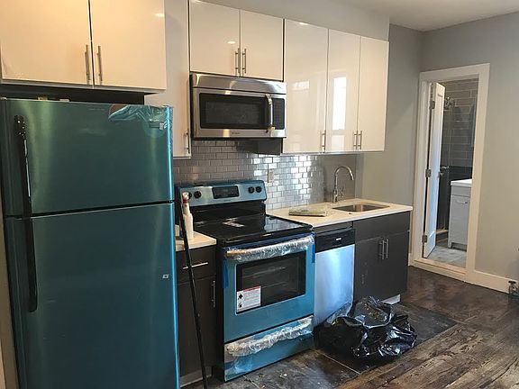 2nd image of 363 E 21st St APT 4A