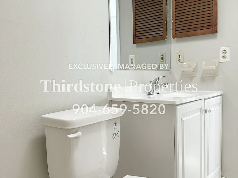 7611 Indian Lakes Dr #2 — Photo 19