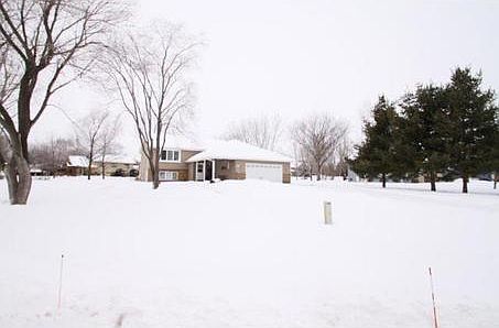 2nd image of 4237 Sauk Dr