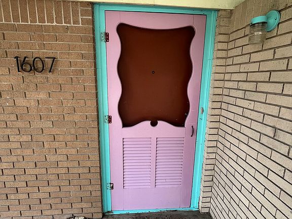 4th image of 1607 Lightsey Rd Unit A