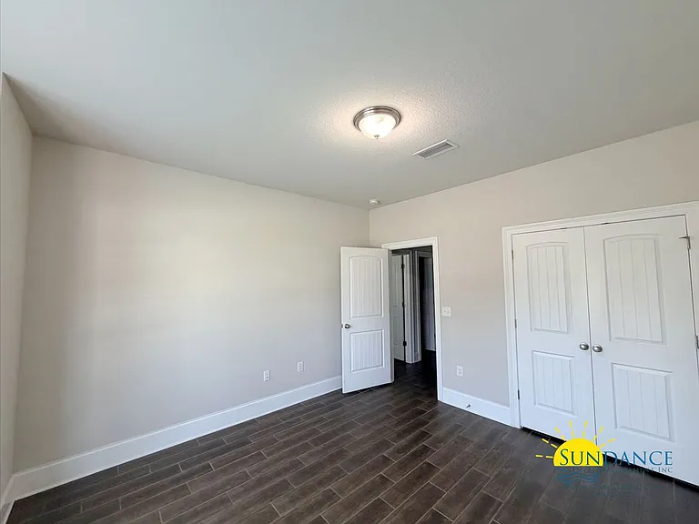 210 Tropical Breeze Dr — Photo 25