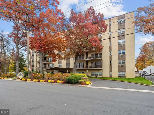 111 Chestnut St Unit 208, Cherry Hill, NJ 08002