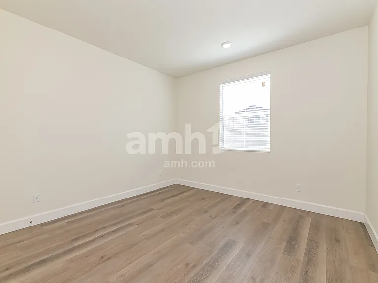 20177 W Thomas Rd #404 — Photo 18