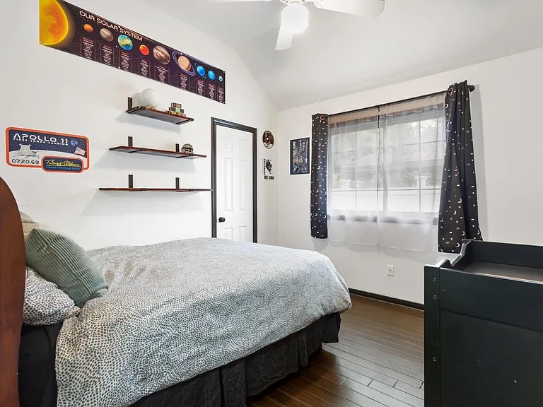 2902 Arroyo Ct S — Photo 10