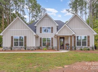 5101 Garden Gate Dr, Monroe, NC 28112