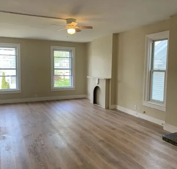 57 1/2 Saratoga Ave #2N — Photo 6