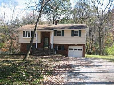 1st image of 44 Vail Dr