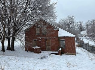 539 7th St NE, Pulaski, VA 24301