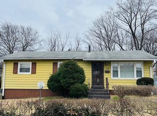 123 Canyon Pl, Capitol Heights, MD