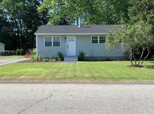 86 Breezy Knls, Mystic, CT 06355