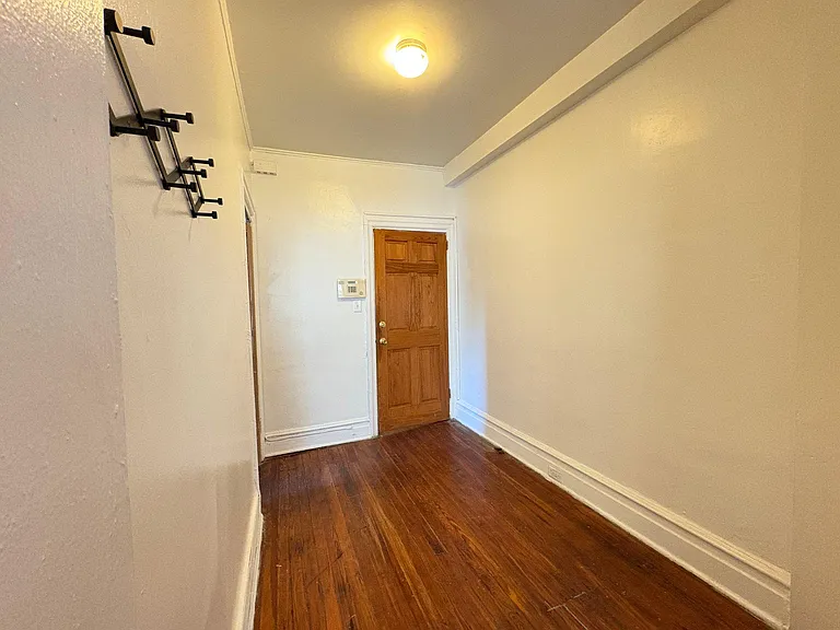5510 Greene St #2 — Photo 4
