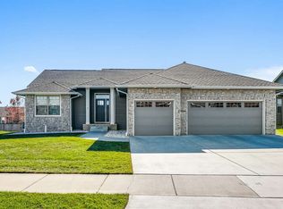 713 W Slate St, Andover, KS 67002