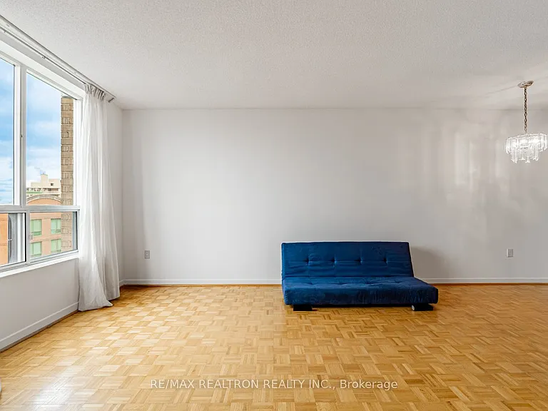 284 Bloor St W #903 — Photo 19