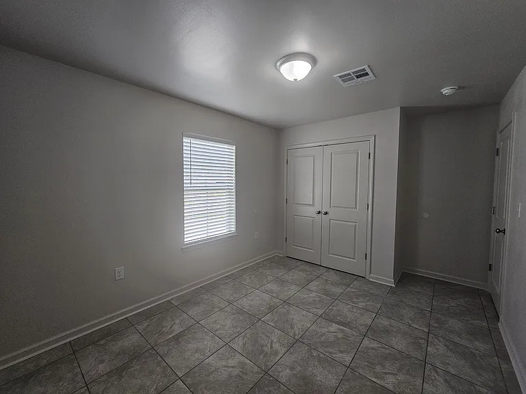 1675 Acadian Dr — Photo 14