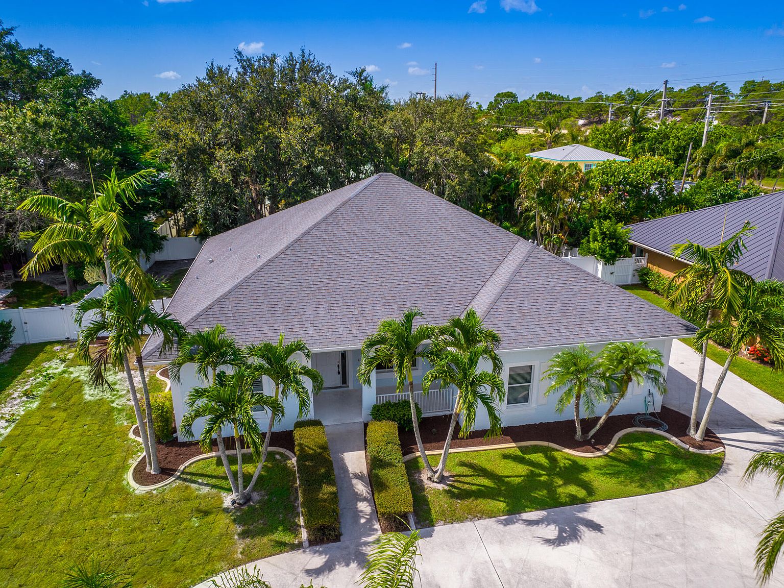 9106 SE Mercury St, Hobe Sound, FL 33455 MLS RX10904523 Zillow