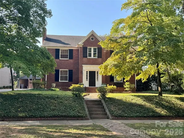 823-825 Henley Pl, Charlotte, NC 28207