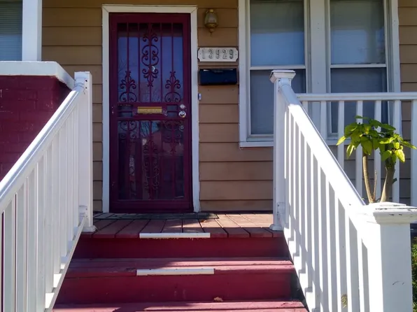 13929 Arlington St #2, Hamtramck, MI 48212