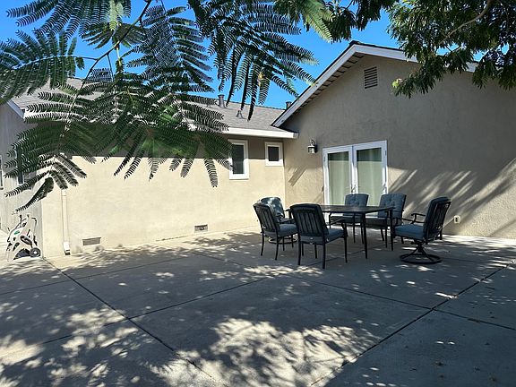 4th image of 1779 Villarita Dr