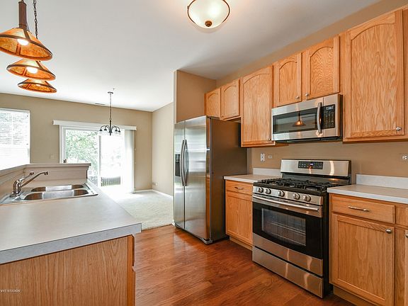 5th image of 160 Schneider Ct #0