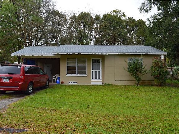 2nd image of 1313 NE 32nd Pl
